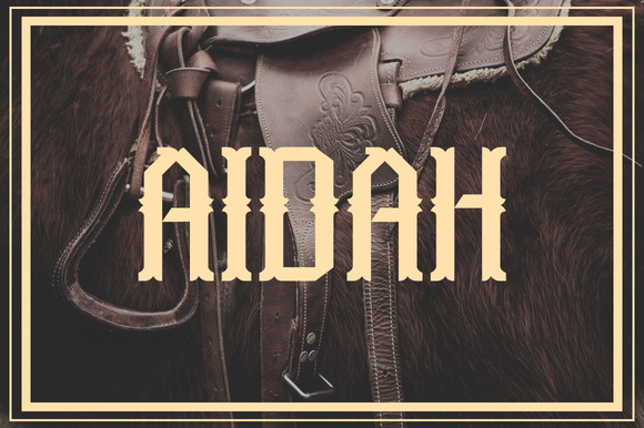 Aidah: A Slab Serif Font for Editorial Design